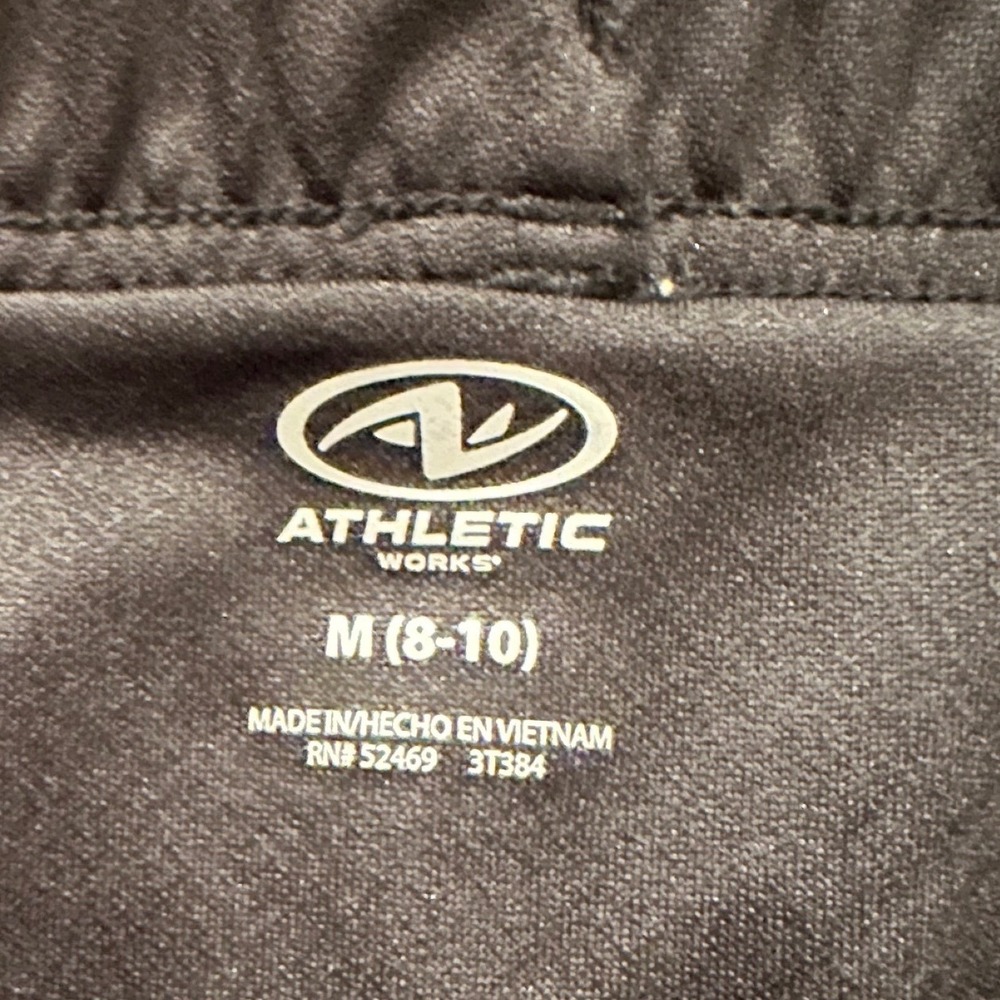 Athletic Works Womens Camo Running Shorts Gray Black Mesh Trim Zipper Pocket M - Picture 3 of 6